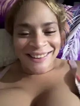 MISSBOMBASTICA from StripChat