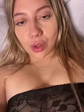 Explore our live girls sluts from our Custom and Multi clubs and checkout exclusive access to highly interactive content, such as shape, hair, titties, pussy type and many more.