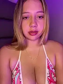 Explore our live girls sluts from our Custom and Multi clubs and checkout exclusive access to highly interactive content, such as shape, hair, titties, pussy type and many more.