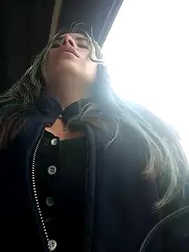 Explore our live girls sluts from our Custom and Multi clubs and checkout exclusive access to highly interactive content, such as shape, hair, titties, pussy type and many more.