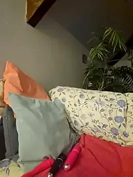 misscokine666 from StripChat is Freechat