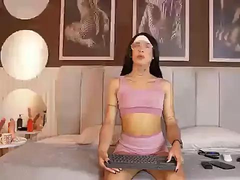 MissDania from StripChat
