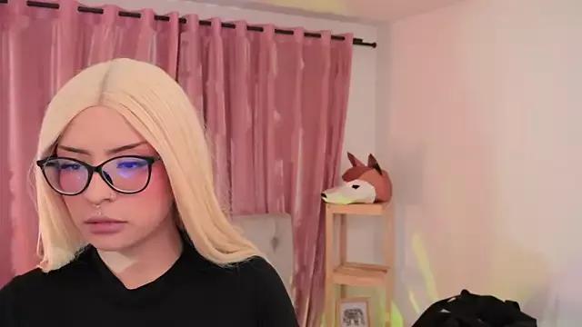 Misselektra__ from StripChat