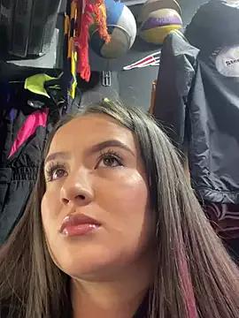 missjulietahot09 from StripChat