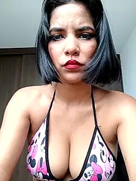 Explore our live girls sluts from our Custom and Multi clubs and checkout exclusive access to highly interactive content, such as shape, hair, titties, pussy type and many more.