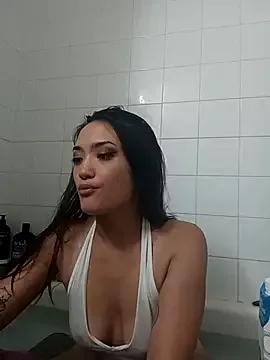 Explore our live girls sluts from our Custom and Multi clubs and checkout exclusive access to highly interactive content, such as shape, hair, titties, pussy type and many more.