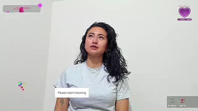 Missmia23 from StripChat
