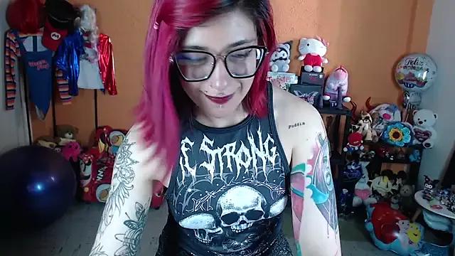 MissMiia2 from StripChat