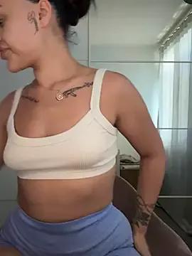 Missmilawild from StripChat