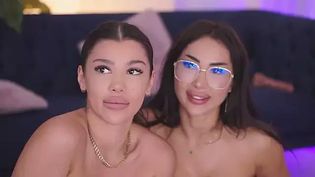 Explore our live girls sluts from our Custom and Multi clubs and checkout exclusive access to highly interactive content, such as shape, hair, titties, pussy type and many more.
