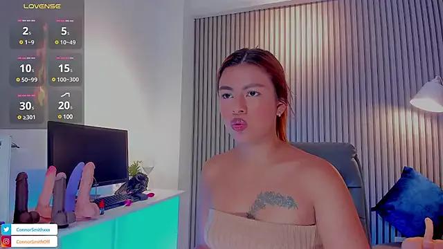 Missnaomi_ from StripChat
