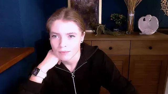 MissOliviaa_ from StripChat is Freechat