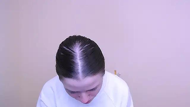 MissOliviaa_ from StripChat