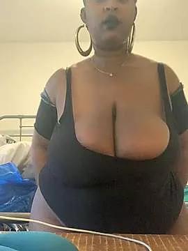 MissPlaygirl from StripChat