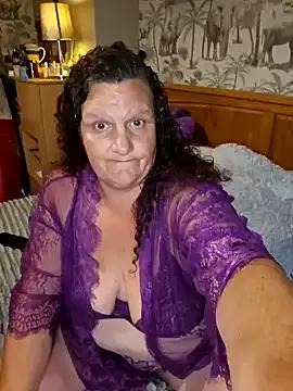 MissQueenBeex from StripChat