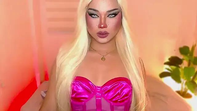 MissRumi_Hunter from StripChat is Freechat