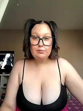 Misssmilf from StripChat