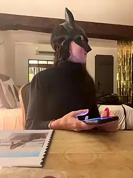Misstakenhot from StripChat is Freechat