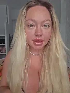 Explore our live girls sluts from our Custom and Multi clubs and checkout exclusive access to highly interactive content, such as shape, hair, titties, pussy type and many more.