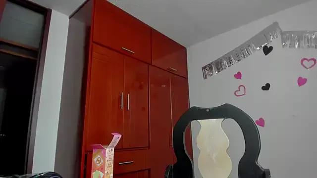 Missydupont from StripChat