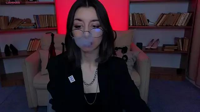 Mistress__Marcelline from StripChat is Freechat