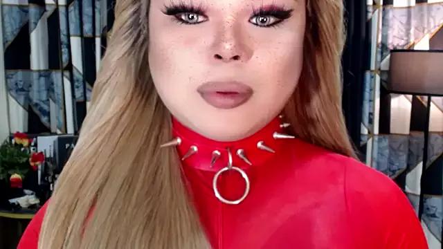 Explore our live girls sluts from our Custom and Multi clubs and checkout exclusive access to highly interactive content, such as shape, hair, titties, pussy type and many more.