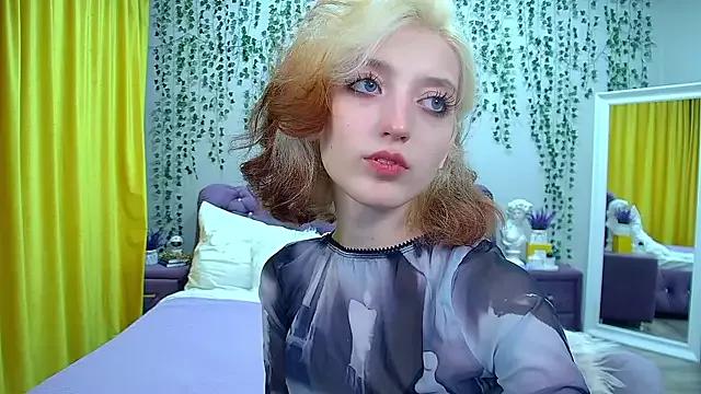 Explore our live girls sluts from our Custom and Multi clubs and checkout exclusive access to highly interactive content, such as shape, hair, titties, pussy type and many more.