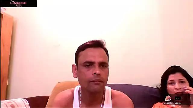 Mitale_S9TEEN from StripChat is Freechat