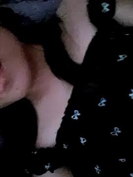 Miu-u webcams show profile image 
