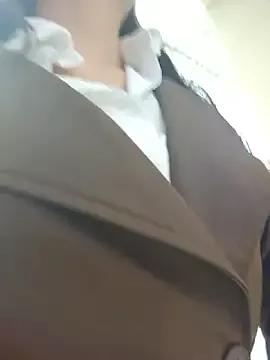 mmm-Virginia from StripChat
