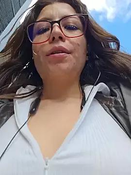 mmm-Virginia from StripChat