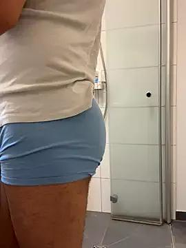Moan_King from StripChat is Freechat