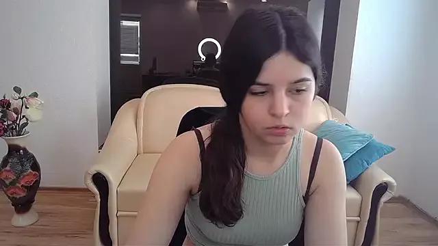 Molly_Owens from StripChat