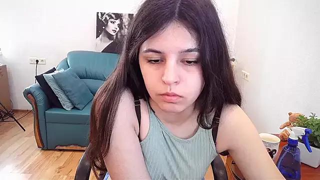 Molly_Owens from StripChat