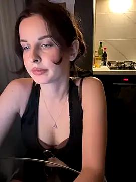 MollyBer from StripChat