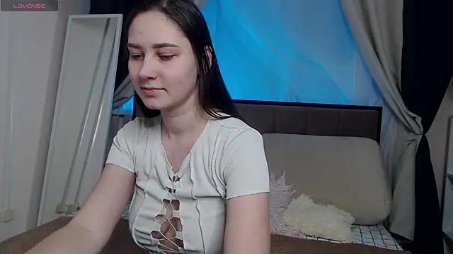 MollyBrams from StripChat