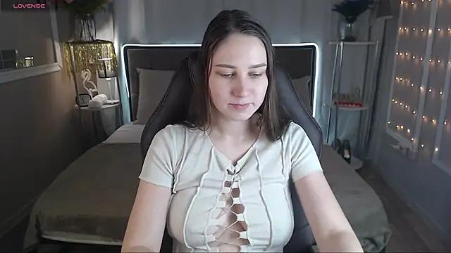 MollyBrams from StripChat