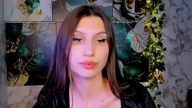 Mollyinyourmind from StripChat