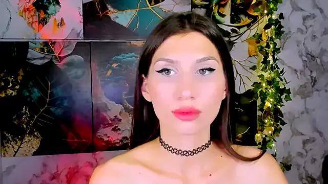 Explore our live girls sluts from our Custom and Multi clubs and checkout exclusive access to highly interactive content, such as shape, hair, titties, pussy type and many more.