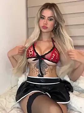MollyLovexo from StripChat