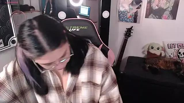 mollyshake1 from StripChat