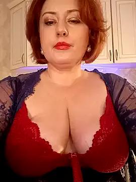 mom4you from StripChat