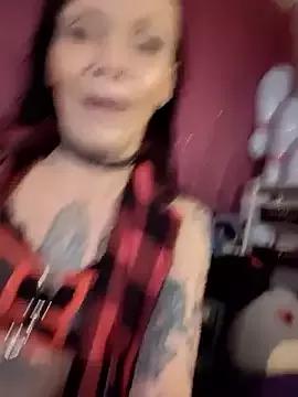 Explore our live girls sluts from our Custom and Multi clubs and checkout exclusive access to highly interactive content, such as shape, hair, titties, pussy type and many more.