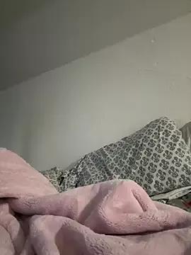 mommyxxmilkerxx from StripChat is Freechat