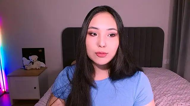 Explore our live girls sluts from our Custom and Multi clubs and checkout exclusive access to highly interactive content, such as shape, hair, titties, pussy type and many more.
