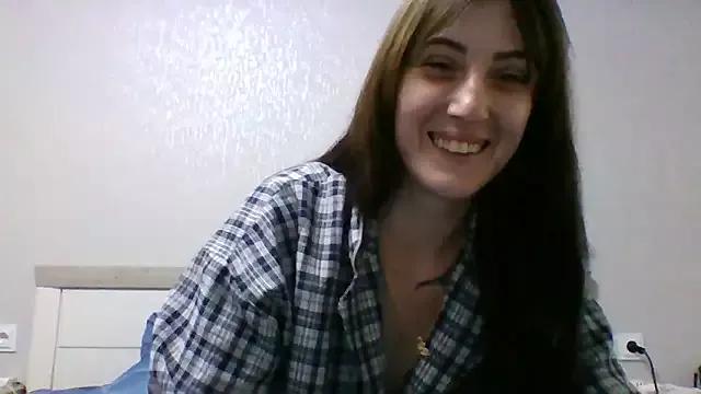 Explore our live girls sluts from our Custom and Multi clubs and checkout exclusive access to highly interactive content, such as shape, hair, titties, pussy type and many more.