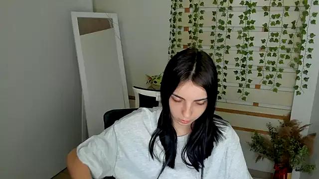 MonikaJane from StripChat is Freechat