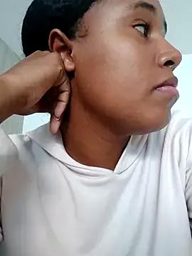 MoniqueMulberry from StripChat is Freechat