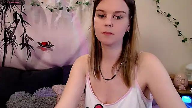 Moona_xx from StripChat