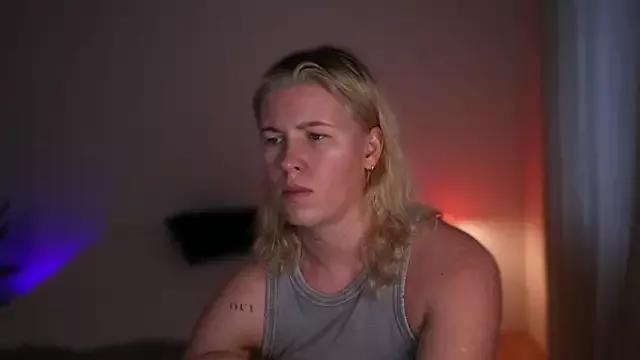 moonamii from StripChat